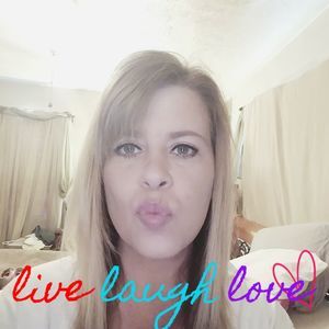 Meet your Posher, Teresa